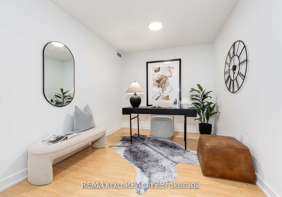 121-mcmahon-drive-toronto-north-york-ontario-c13731634