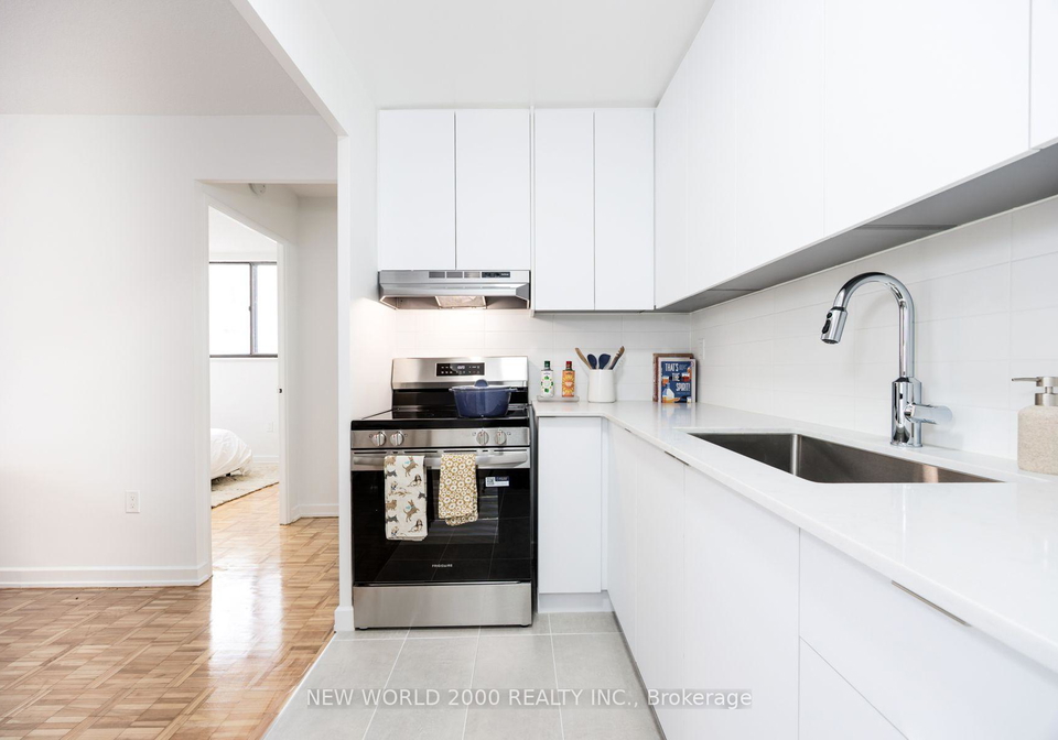 101-roehampton-avenue-toronto-toronto-ontario-c13731866
