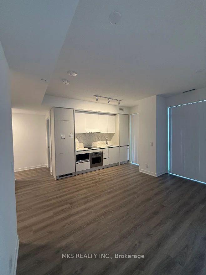 180-front-street-e-toronto-toronto-ontario-c13732080