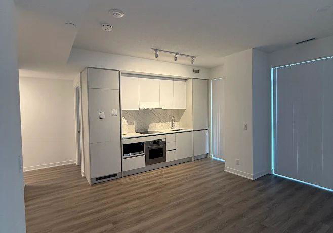180-front-street-e-toronto-toronto-ontario-c13732080