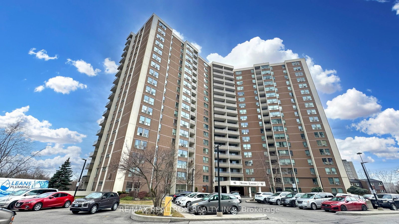 15-vicora-linkway-toronto-east-york-ontario-c13732326