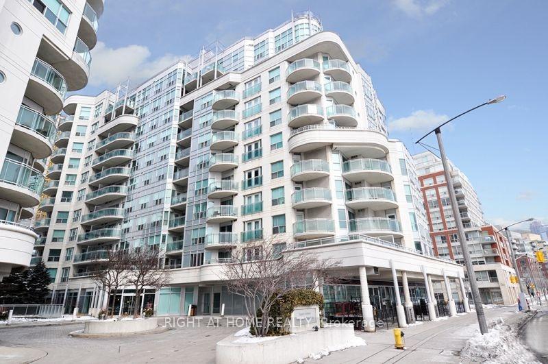 600-queens-quay-w-toronto-toronto-ontario-c13732610