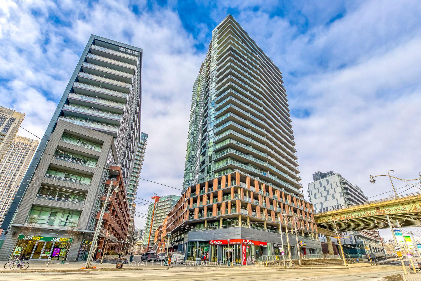 20-bruyeres-mews-toronto-toronto-ontario-c13732680