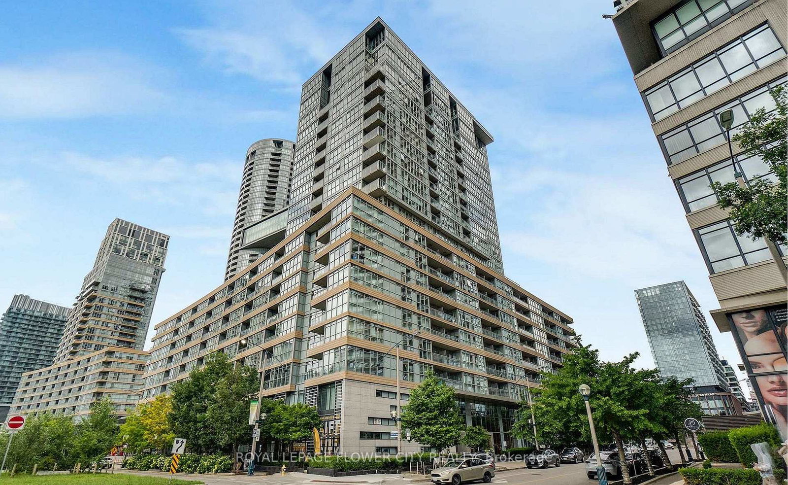 10-capreol-court-toronto-toronto-ontario-c13732996