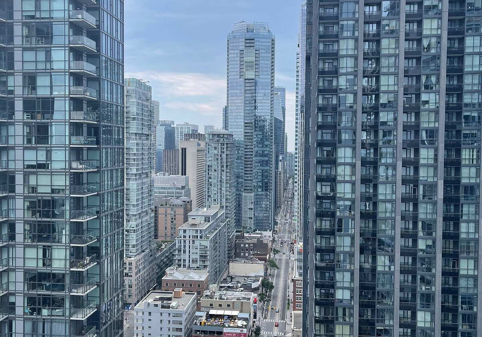 28-widmer-street-toronto-toronto-ontario-c13733036