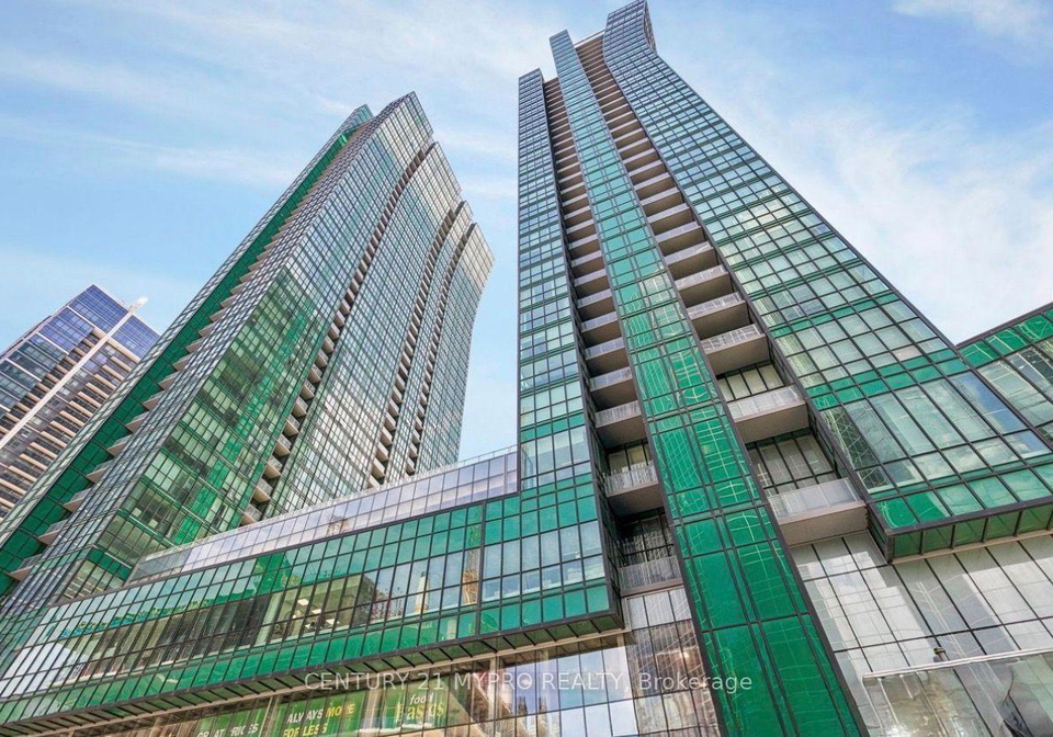 9-bogert-avenue-toronto-toronto-ontario-c13733224
