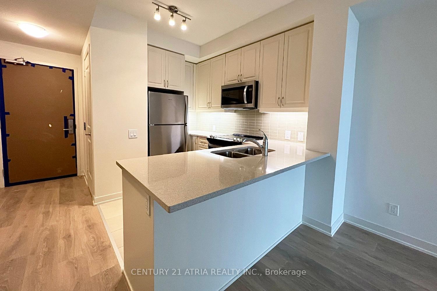 4955-yonge-street-toronto-north-york-ontario-c13733378