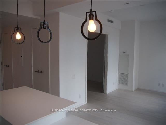5-st-joseph-street-toronto-toronto-ontario-c13733512
