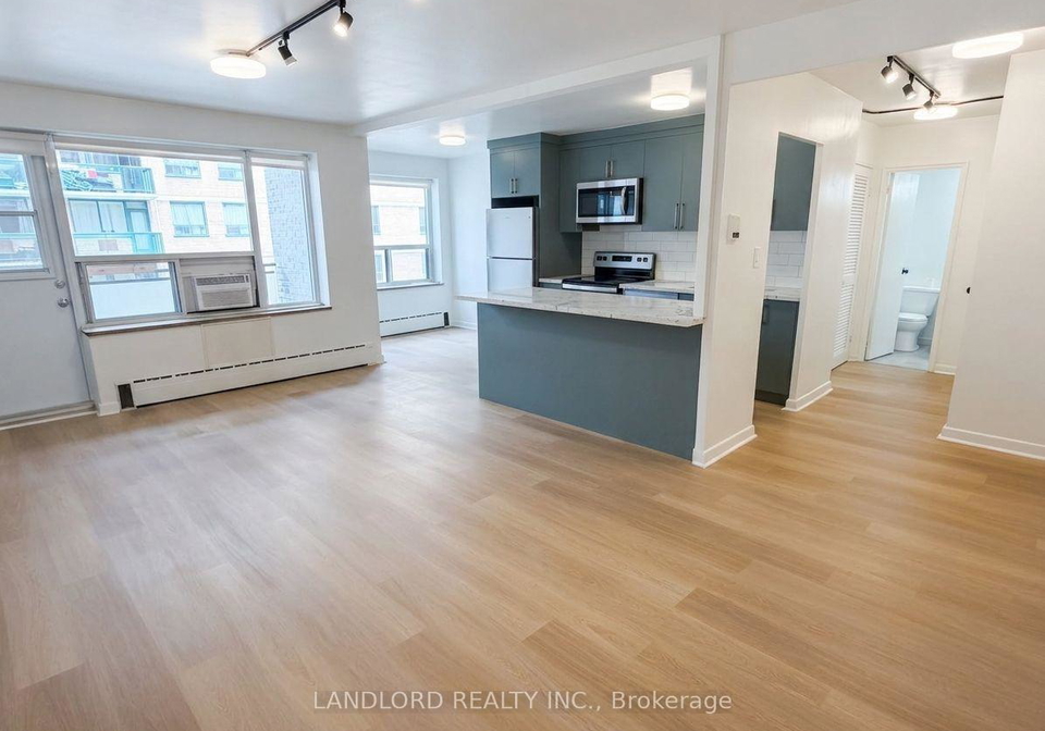 420-eglinton-avenue-e-toronto-toronto-ontario-c13733972