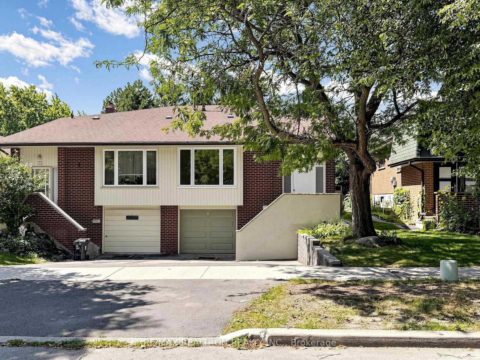 20-harnworth-drive-toronto-north-york-ontario-c13733984