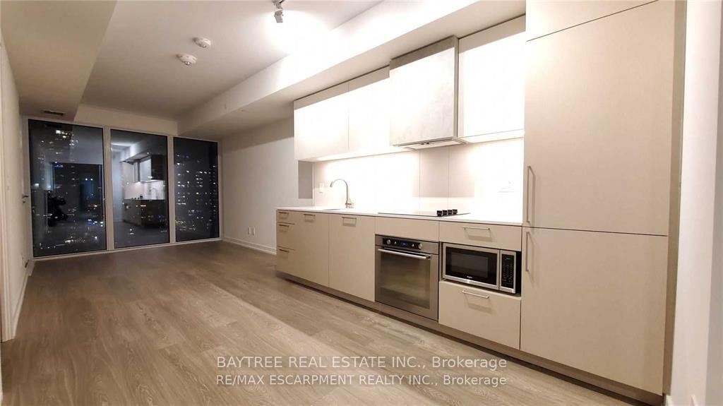 19-western-battery-road-toronto-toronto-ontario-c13734246