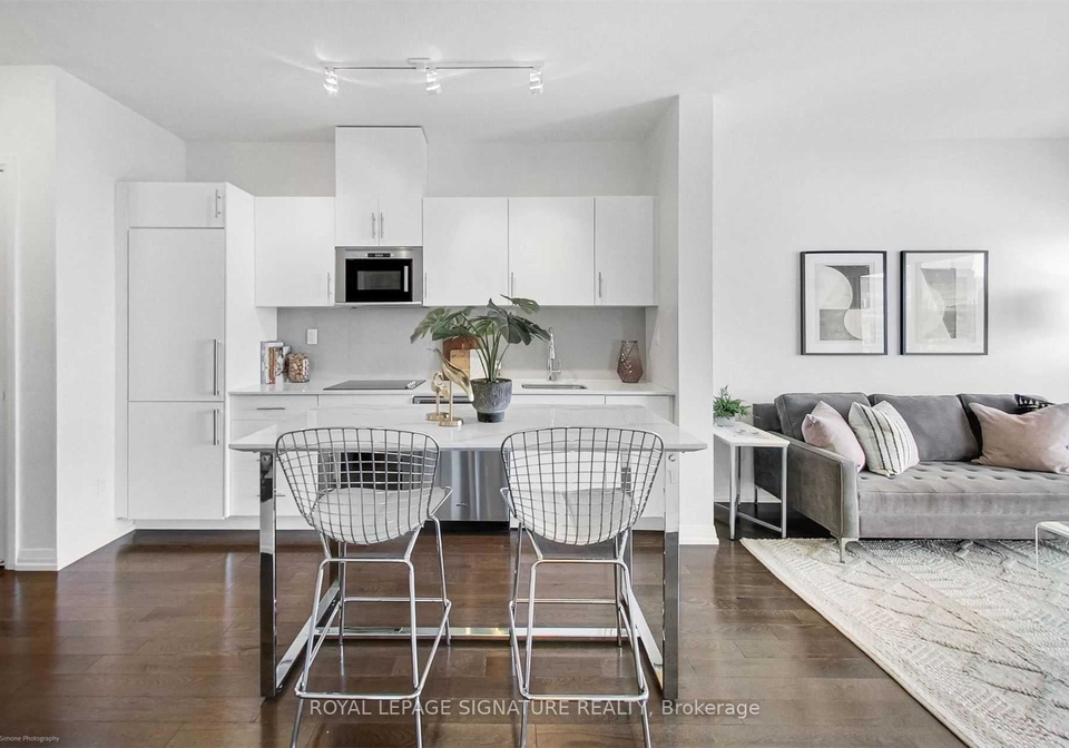 460-adelaide-street-e-toronto-toronto-ontario-c13734382
