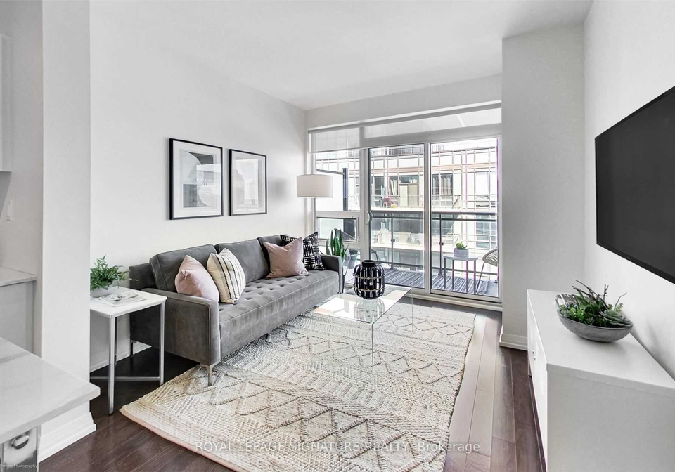 460-adelaide-street-e-toronto-toronto-ontario-c13734382