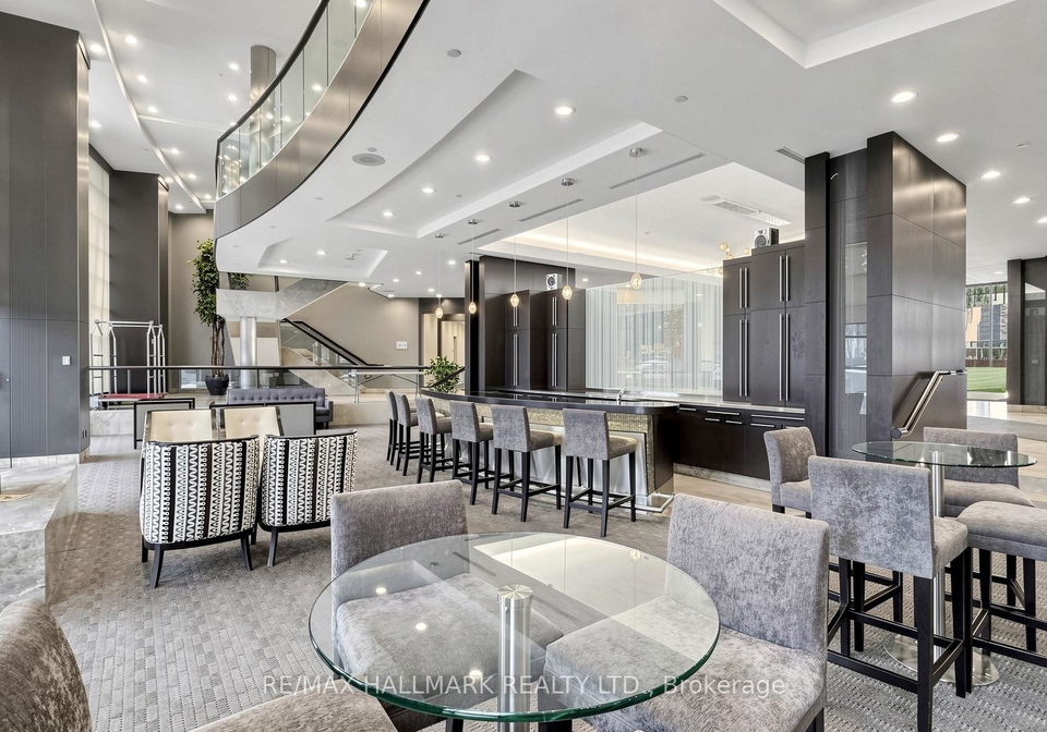 33-sheppard-avenue-toronto-north-york-ontario-c13734462