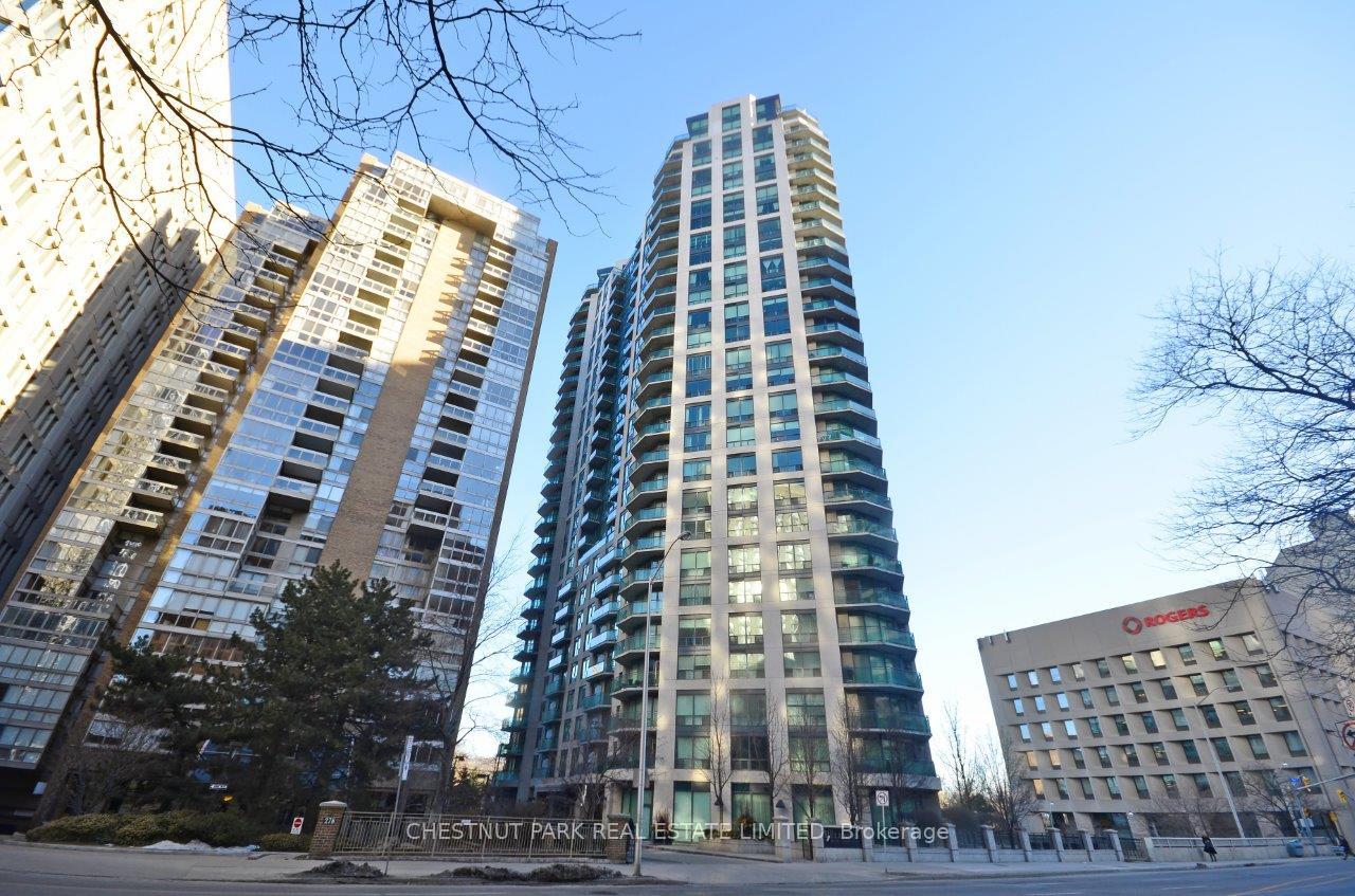 300-bloor-street-e-toronto-toronto-ontario-c13734692