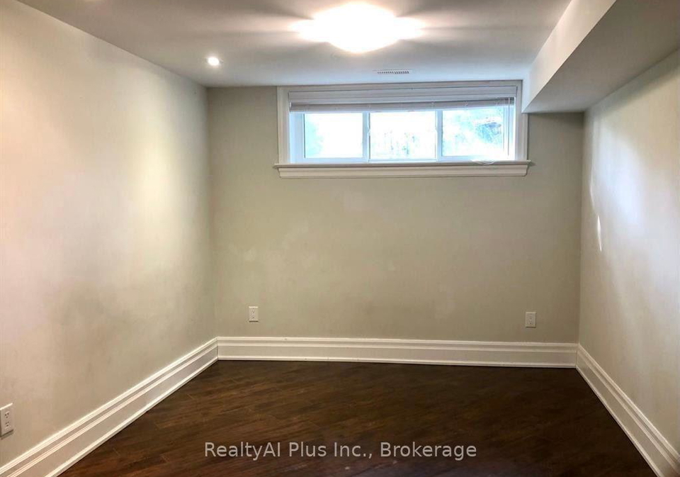 32-hopperton-drive-toronto-north-york-ontario-c13734790