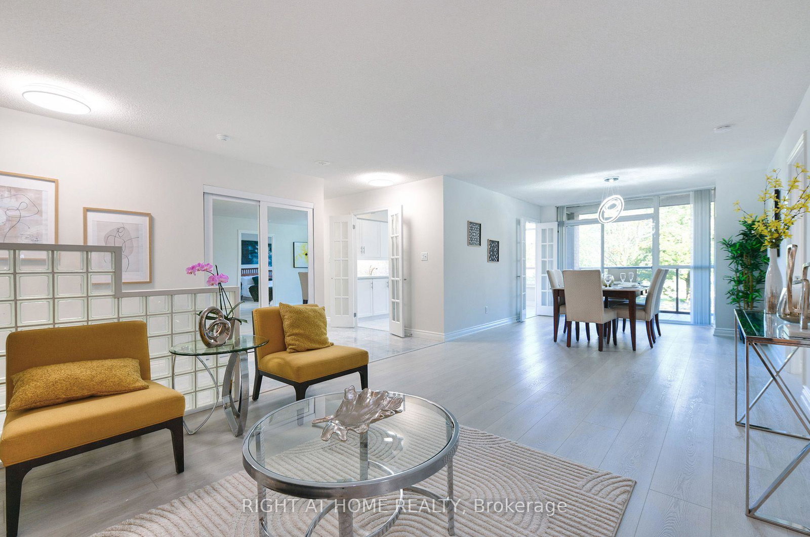 3181-bayview-avenue-toronto-north-york-ontario-c13734990