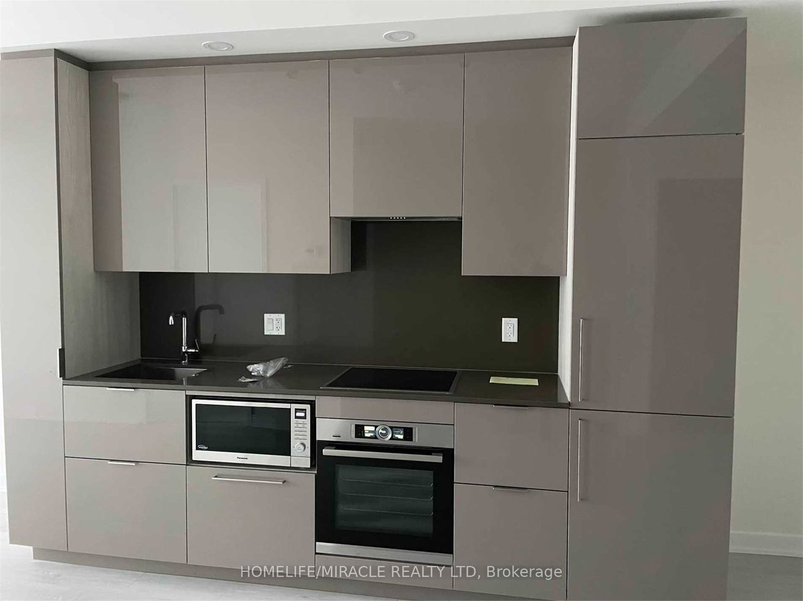 28-freeland-street-toronto-toronto-ontario-c13734992