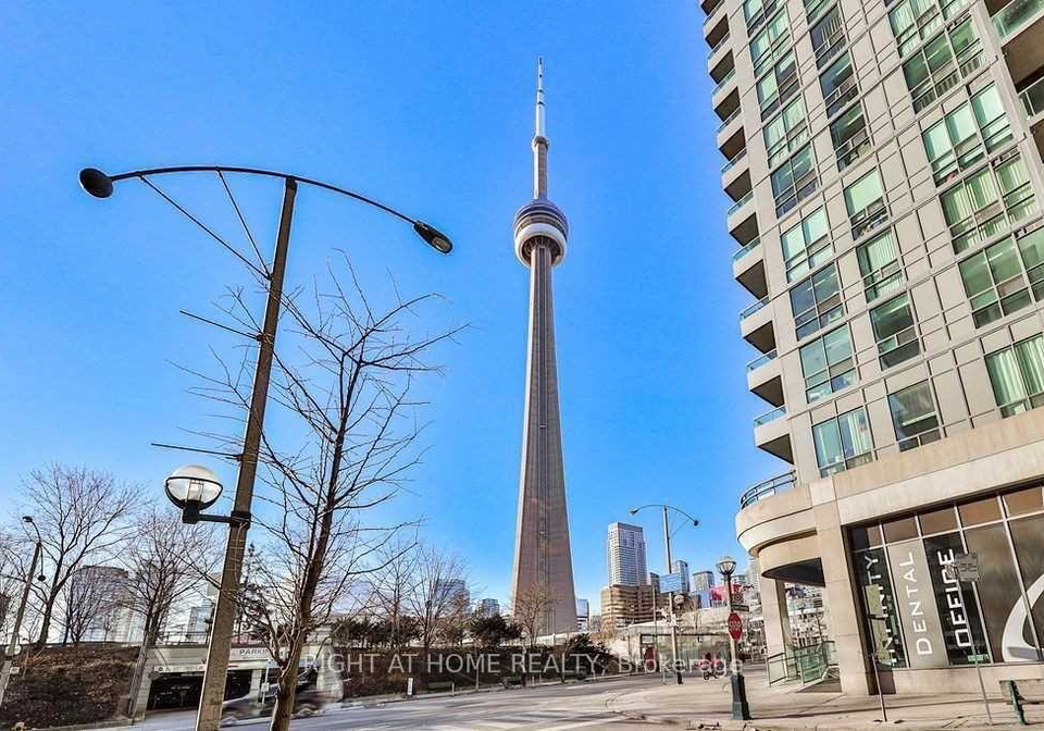 19-grand-trunk-crescent-toronto-toronto-ontario-c13735240