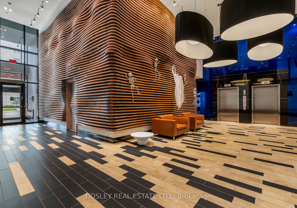 111-bathurst-street-toronto-toronto-ontario-c13735826
