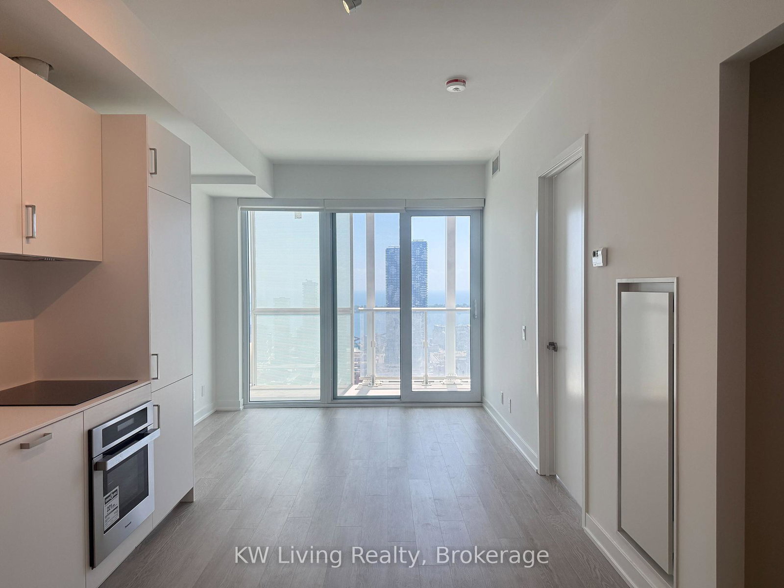 88-queen-street-toronto-toronto-ontario-c13736040
