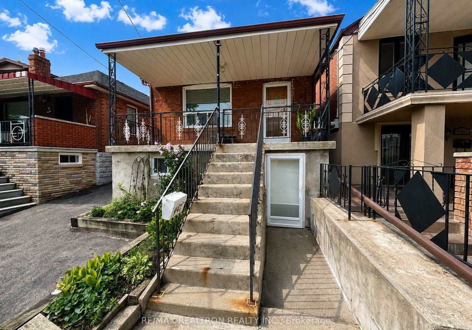 442-northcliffe-boulevard-toronto-toronto-ontario-c13736108