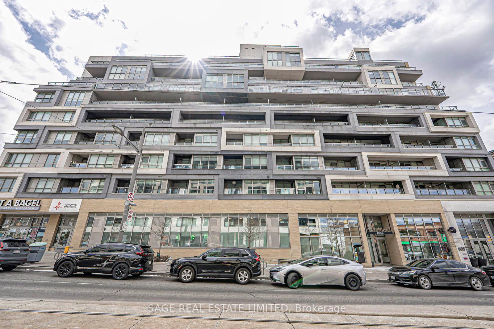 835-st-clair-avenue-w-toronto-toronto-ontario-c13736132