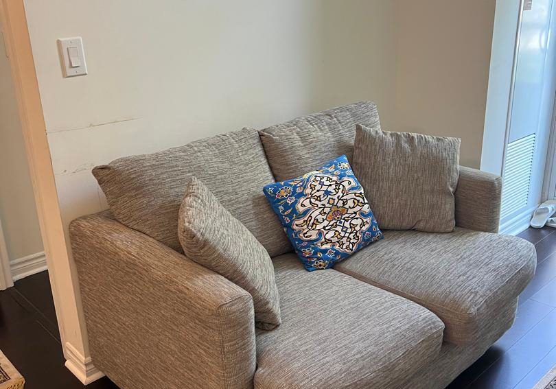 35-hollywood-avenue-toronto-north-york-ontario-c13736182