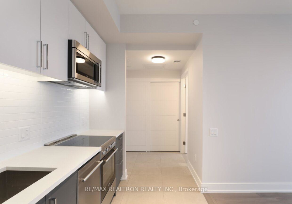 2525-bathurst-street-toronto-toronto-ontario-c13736204