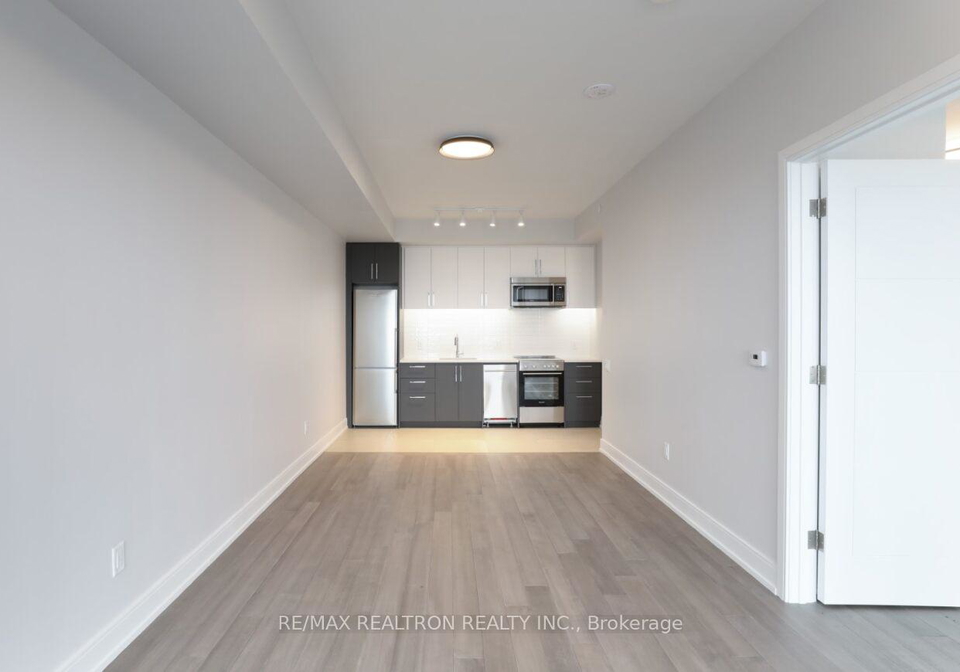 2525-bathurst-street-toronto-toronto-ontario-c13736204