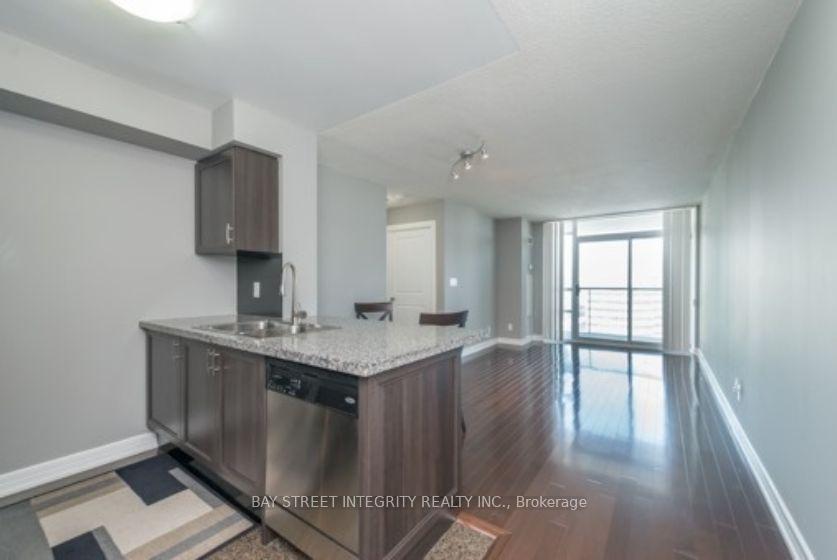 16-harrison-garden-boulevard-toronto-north-york-ontario-c13736352