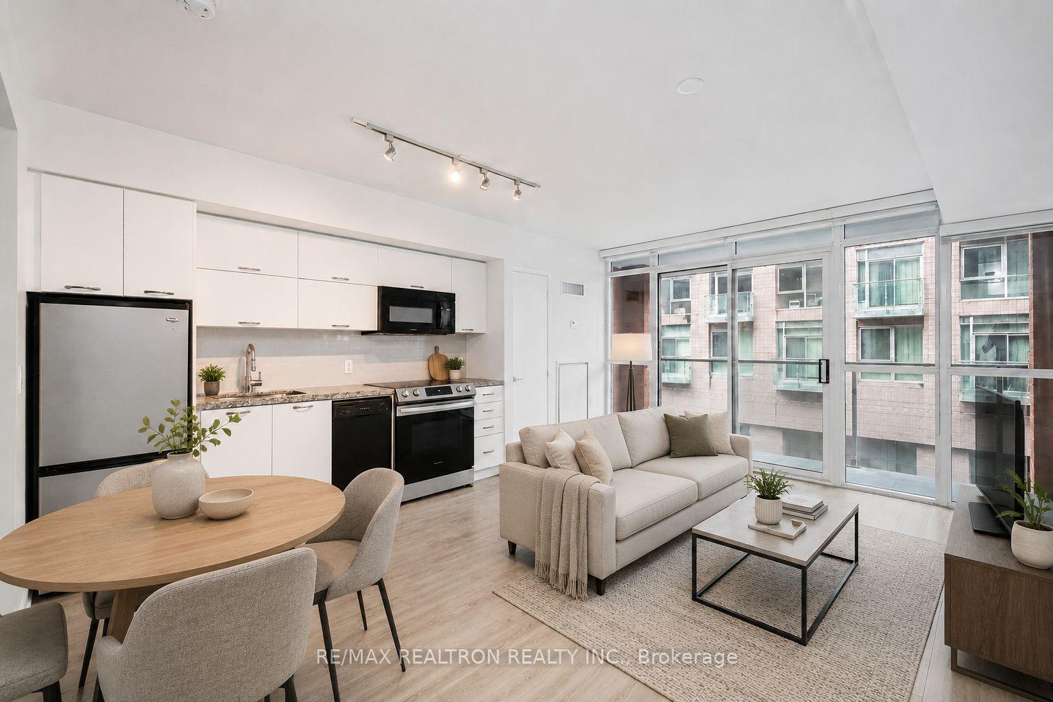 21-nelson-street-toronto-toronto-ontario-c13736390