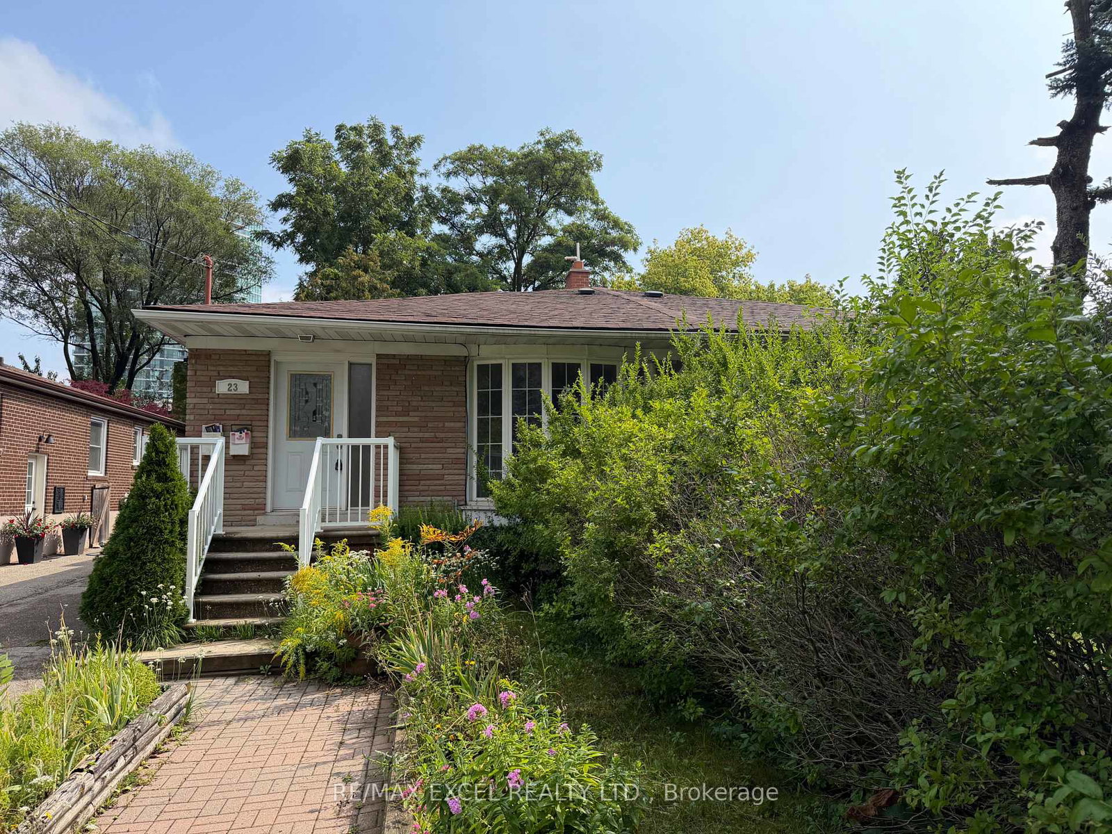 23-linelle-street-toronto-toronto-ontario-c13736428