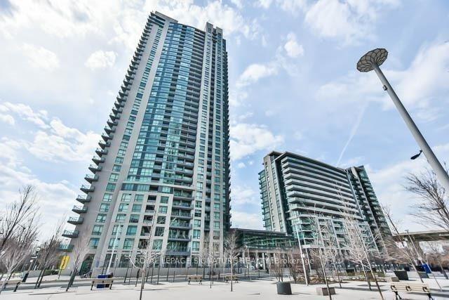 215-fort-york-boulevard-toronto-toronto-ontario-c13736506