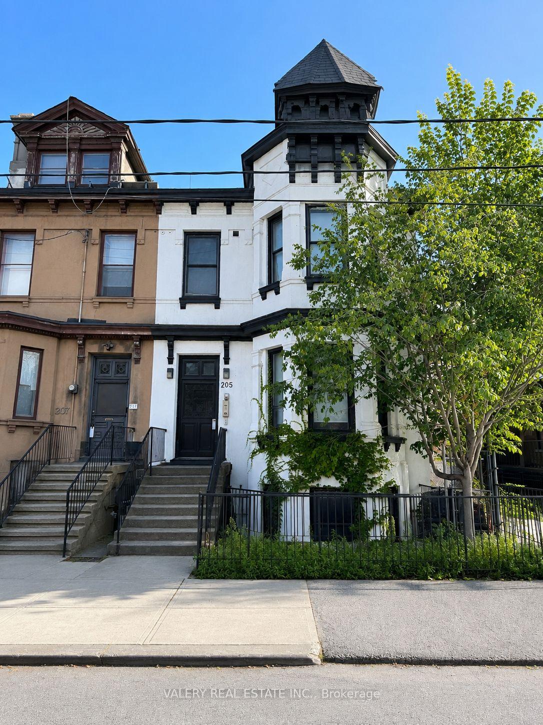 205-gerrard-street-e-toronto-toronto-ontario-c13736902