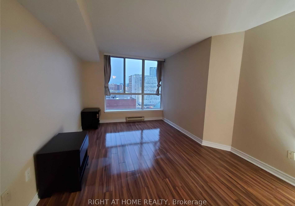 38-elm-street-toronto-toronto-ontario-c13737110