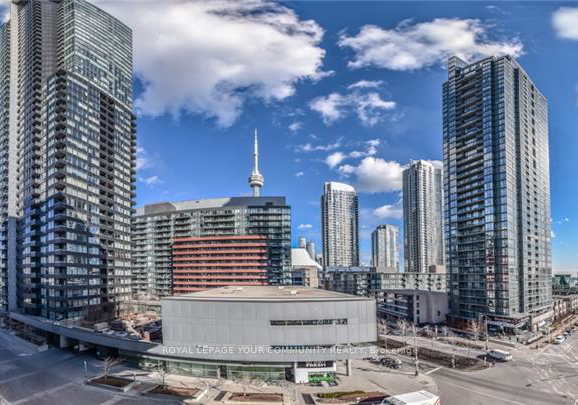 8-telegram-mews-toronto-toronto-ontario-c13737372