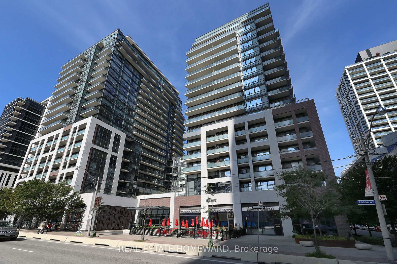 460-adelaide-street-e-toronto-toronto-ontario-c13737558