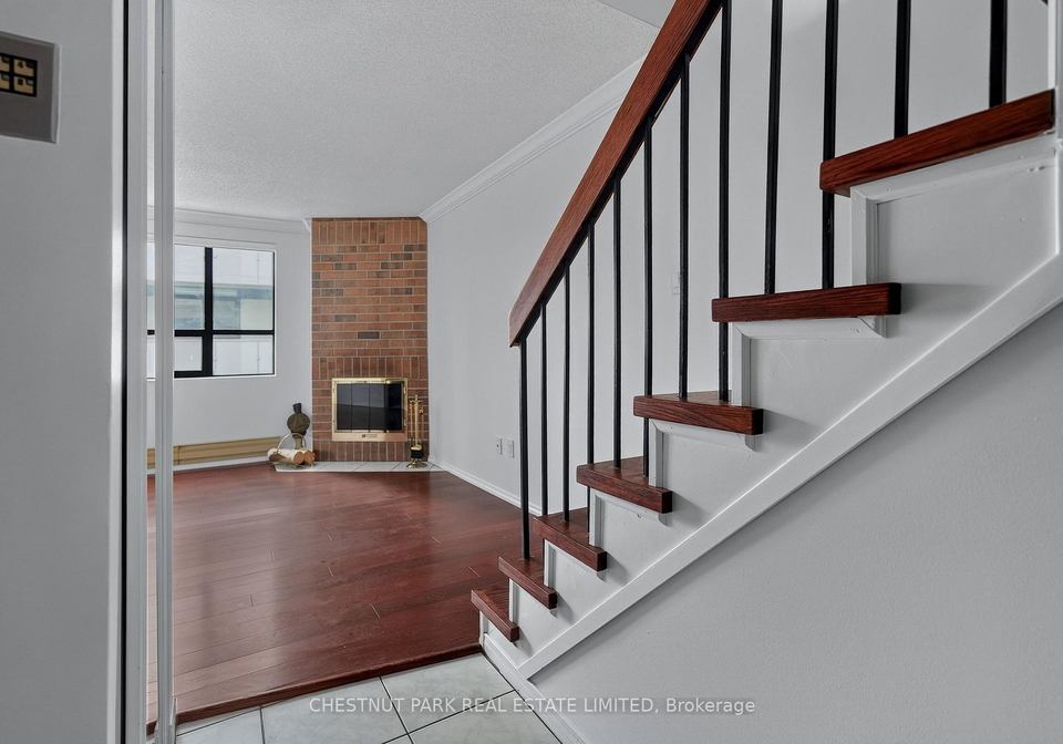 19-dundonald-street-toronto-toronto-ontario-c13738636