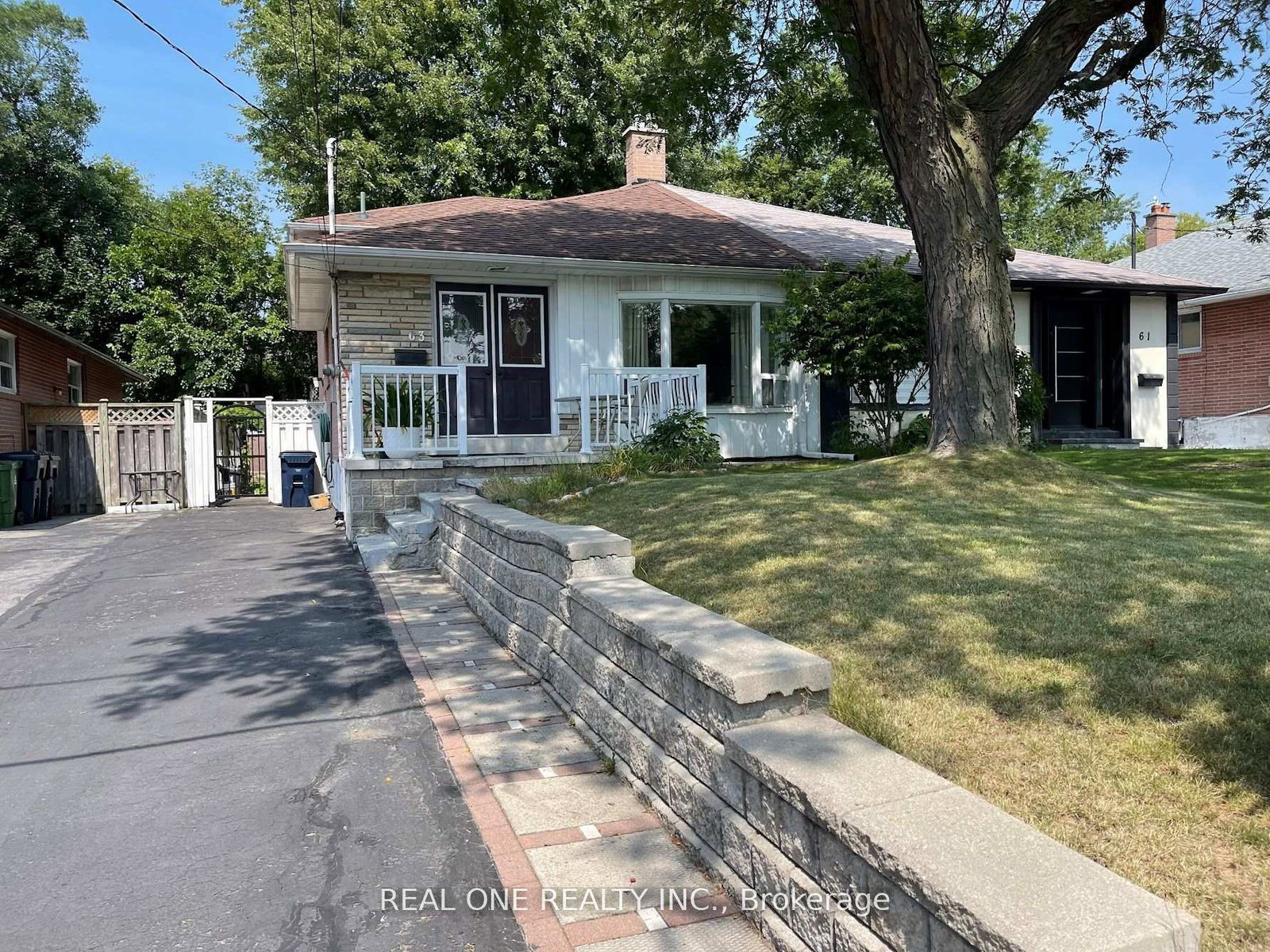 63-sundial-crescent-toronto-north-york-ontario-c13738702