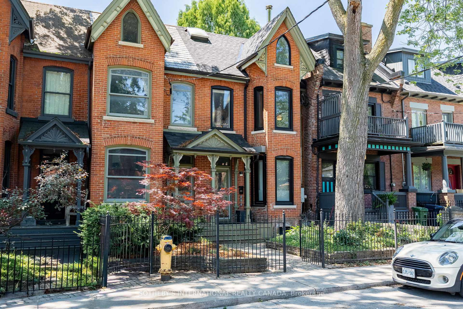366-ontario-street-toronto-toronto-ontario-c13738978