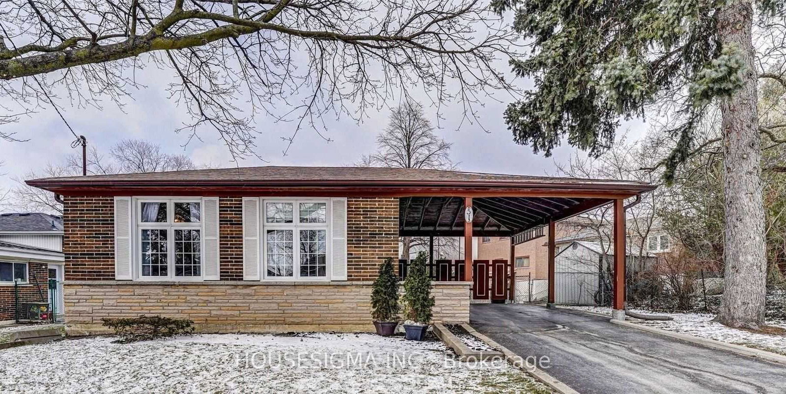 51-axsmith-crescent-toronto-north-york-ontario-c13739276