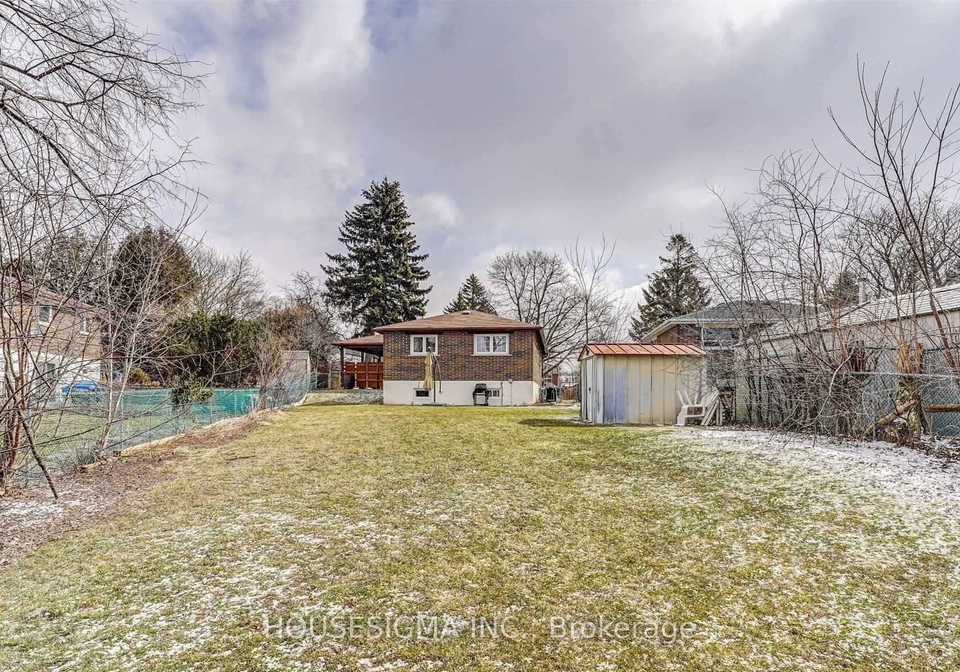 51-axsmith-crescent-toronto-north-york-ontario-c13739276