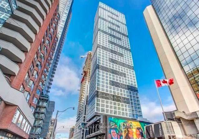 181-dundas-street-e-toronto-toronto-ontario-c13739562