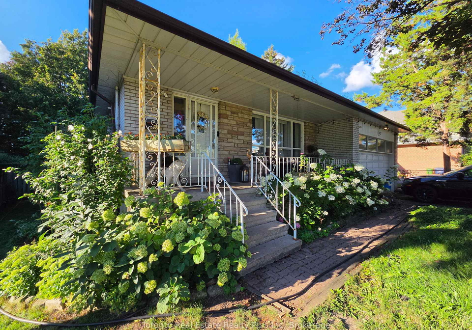 482-ruth-avenue-toronto-north-york-ontario-c13739590