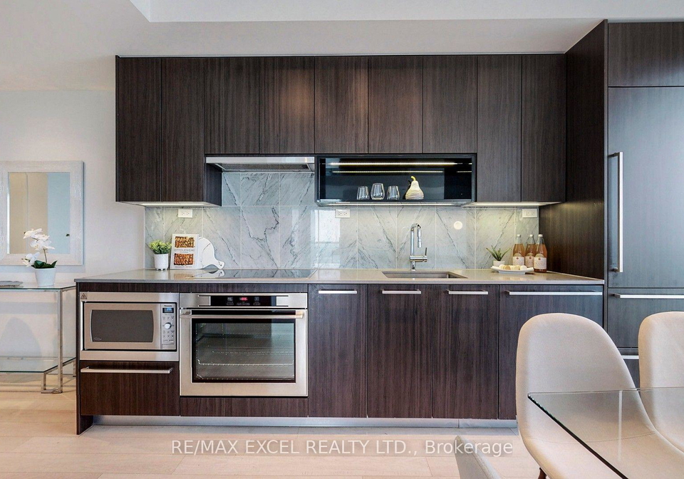 115-mcmahon-drive-toronto-north-york-ontario-c13740282