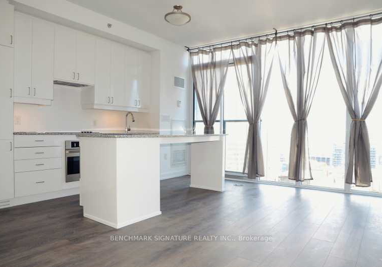 426-university-avenue-toronto-toronto-ontario-c13740820