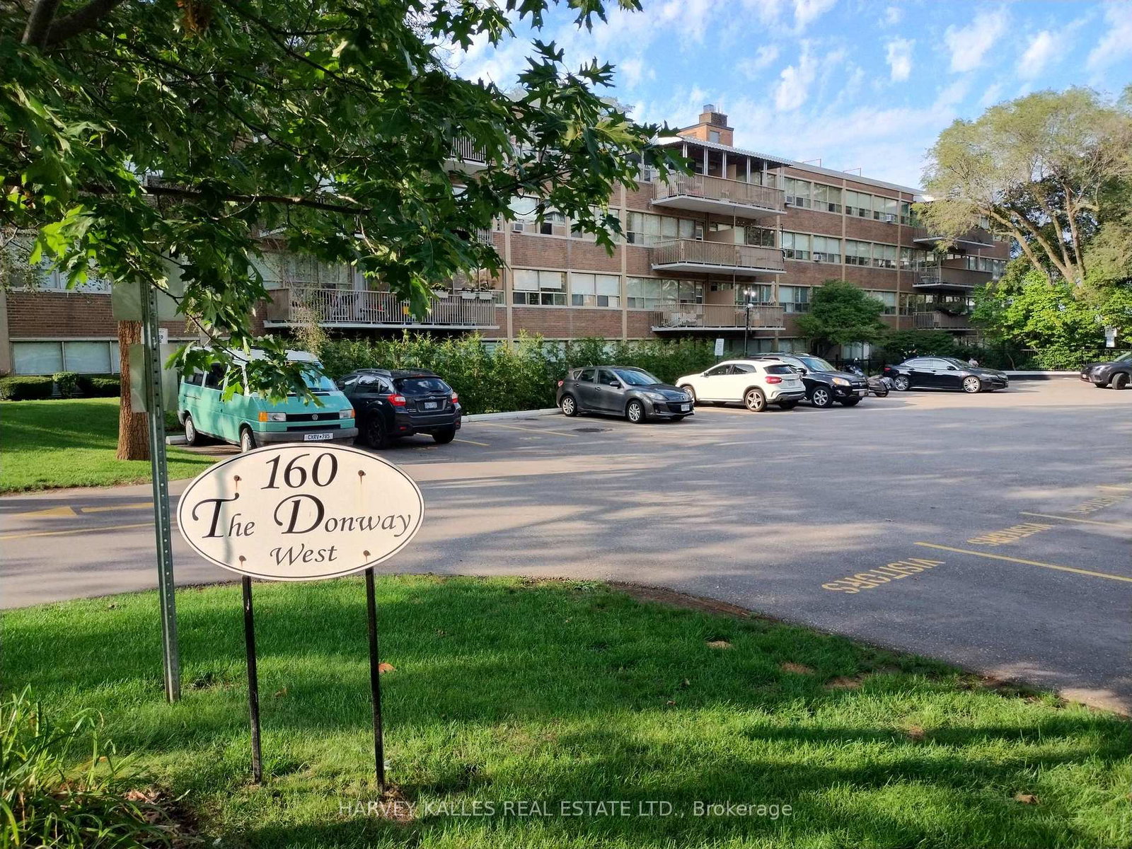 160-the-donway-w-toronto-north-york-ontario-c13740986