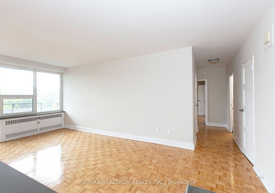 10-shallmar-boulevard-toronto-toronto-ontario-c13741482