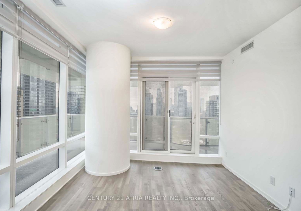 1-bloor-street-e-toronto-toronto-ontario-c13741608